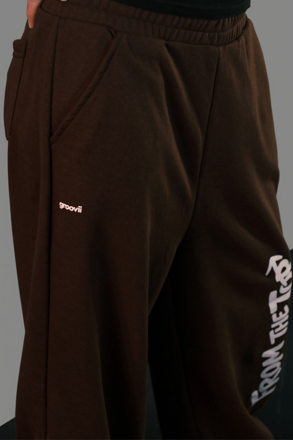 'From The Top' Baggy joggers - Brown