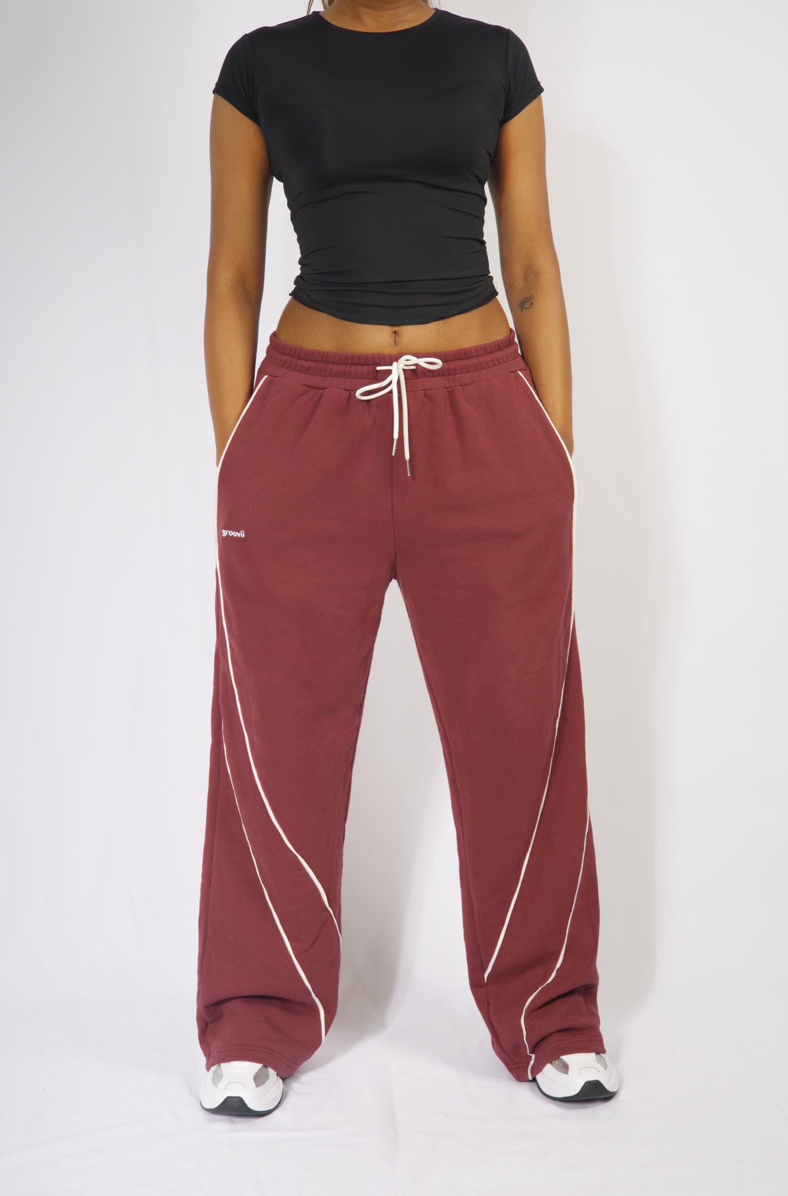 Essential Flow Jogger - maroon